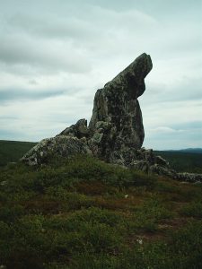 Finger rock